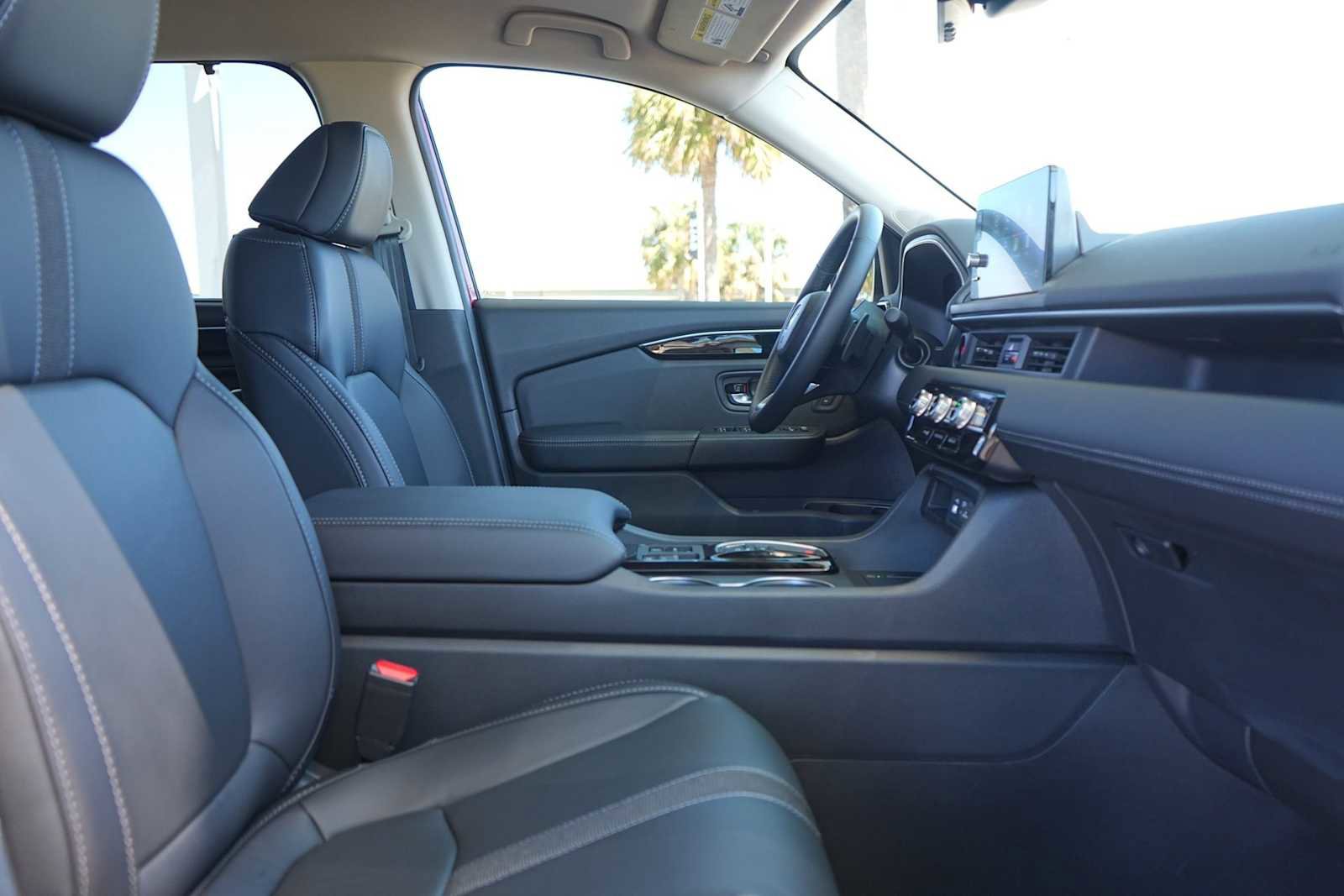 Certified 2025 Honda Pilot EX-L image 15