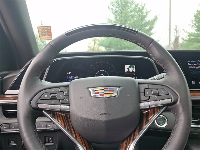 Used 2024 Cadillac Escalade ESV Premium Luxury w/ Performance Package image 21