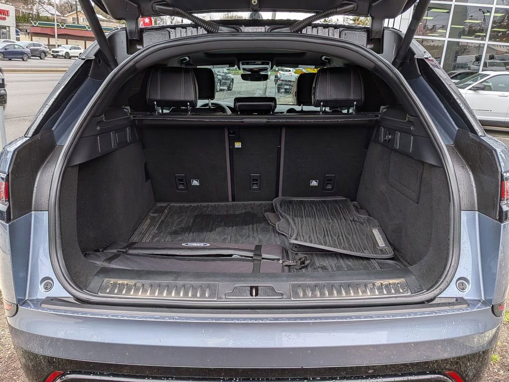 Used 2020 Land Rover Range Rover Velar R-Dynamic S AWD/4WD image 8