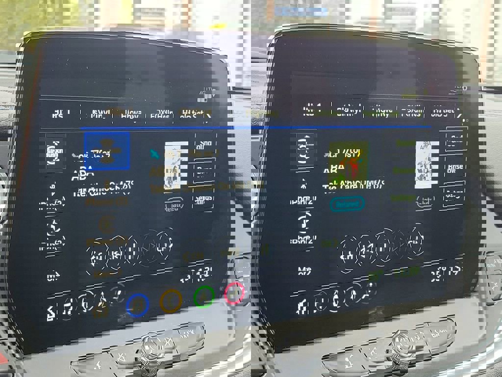 Certified 2025 Chevrolet Blazer RS image 28