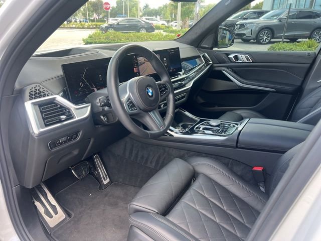 Used 2023 BMW X7 xDrive40i w/ M Sport Package image 14