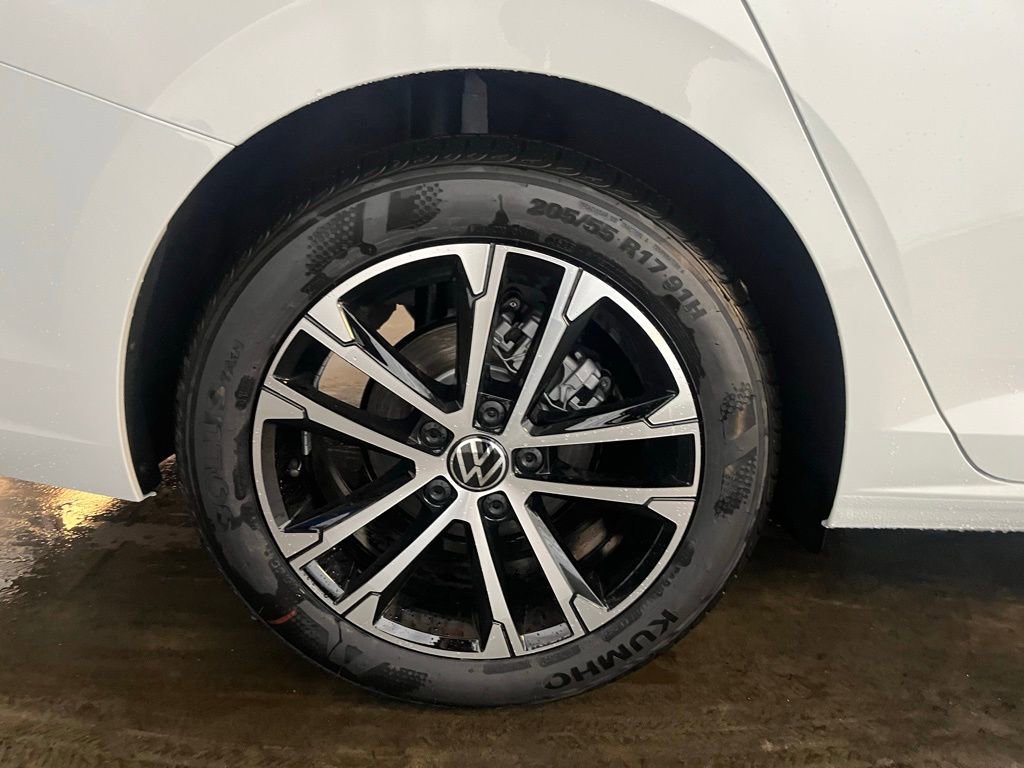 New 2026 Volkswagen Jetta Sport FWD image 30