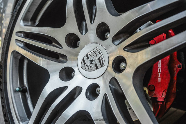 Used 2002 Porsche 911 Turbo AWD/4WD image 80