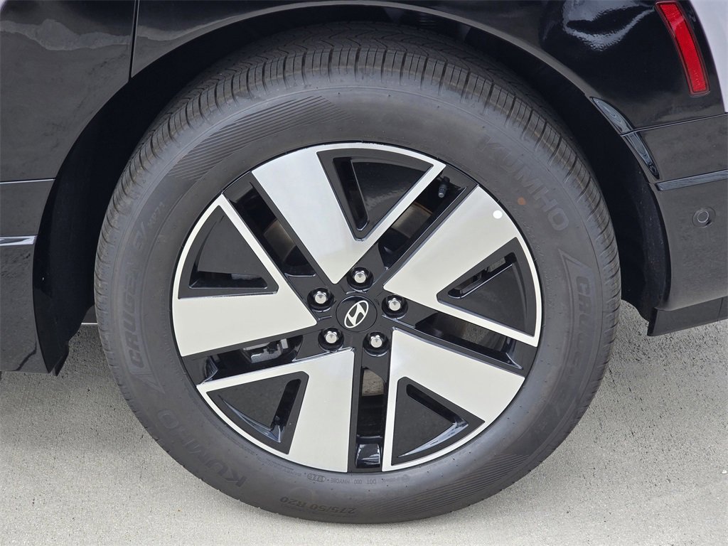 New 2026 Hyundai Ioniq 9 SEL image 5
