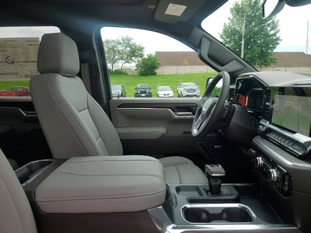 New 2026 GMC Sierra 1500 SLT w/ SLT Premium Plus Package AWD/4WD image 35