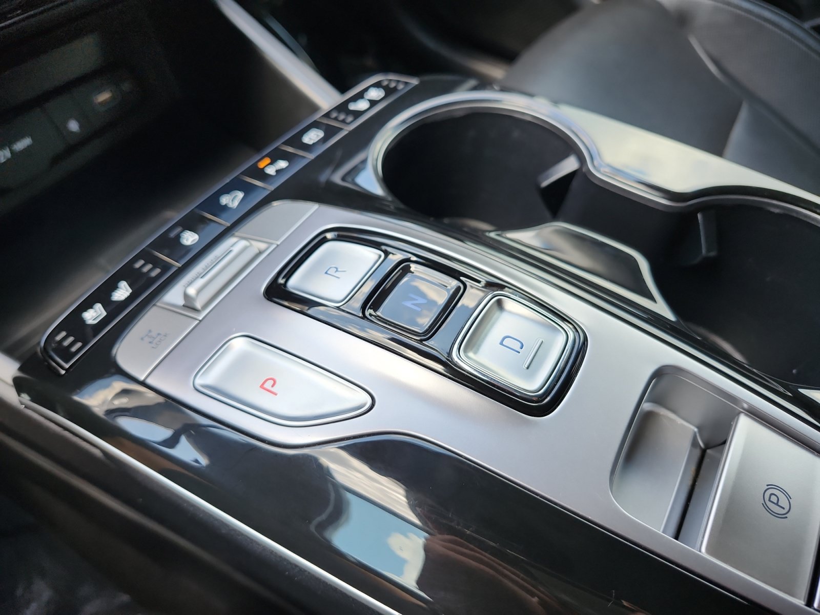 Used 2022 Hyundai Tucson Limited AWD/4WD image 23