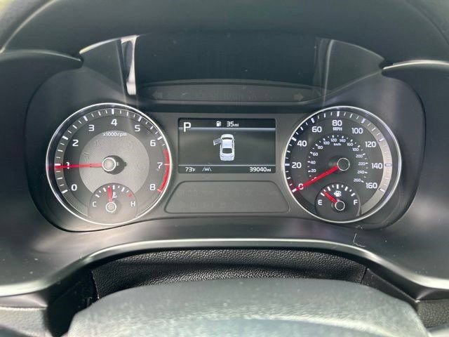 Used 2023 Kia Forte LXS FWD image 14