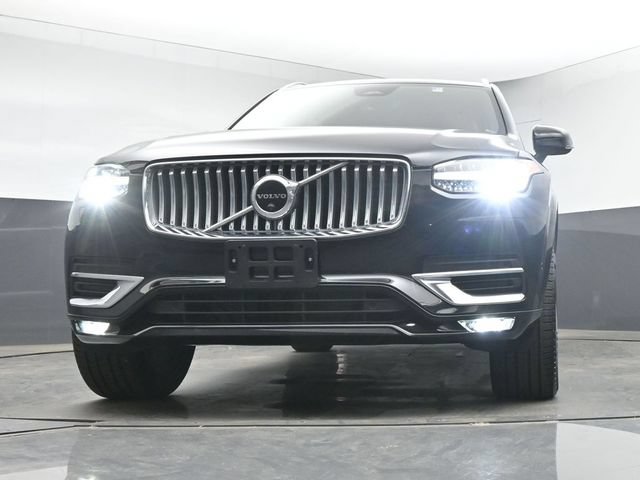 Used 2023 Volvo XC90 B6 Ultimate w/ Protection Package Premier AWD/4WD image 42