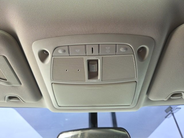 Used 2017 Nissan Rogue SV image 59