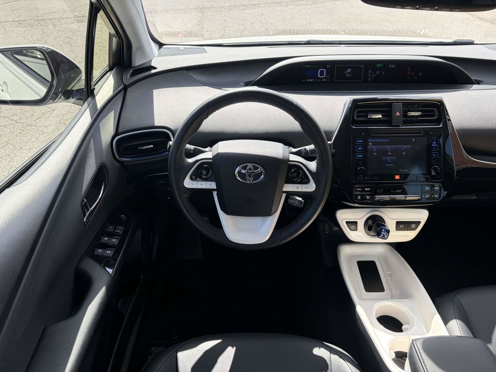 Used 2016 Toyota Prius Four Touring w/ Premium Convenience Package FWD video 2