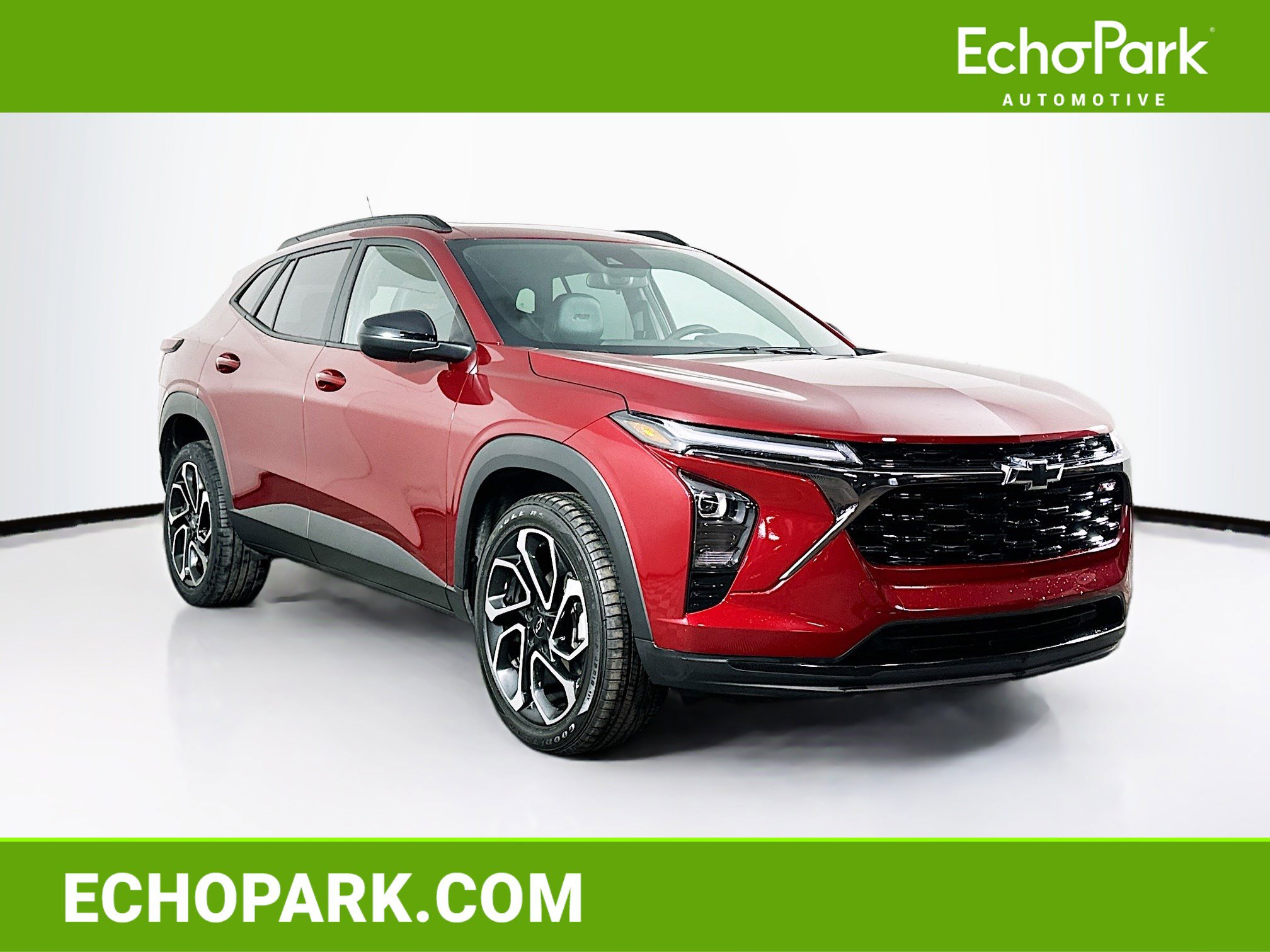 Used 2024 Chevrolet Trax RS w/ Sunroof Package image 1