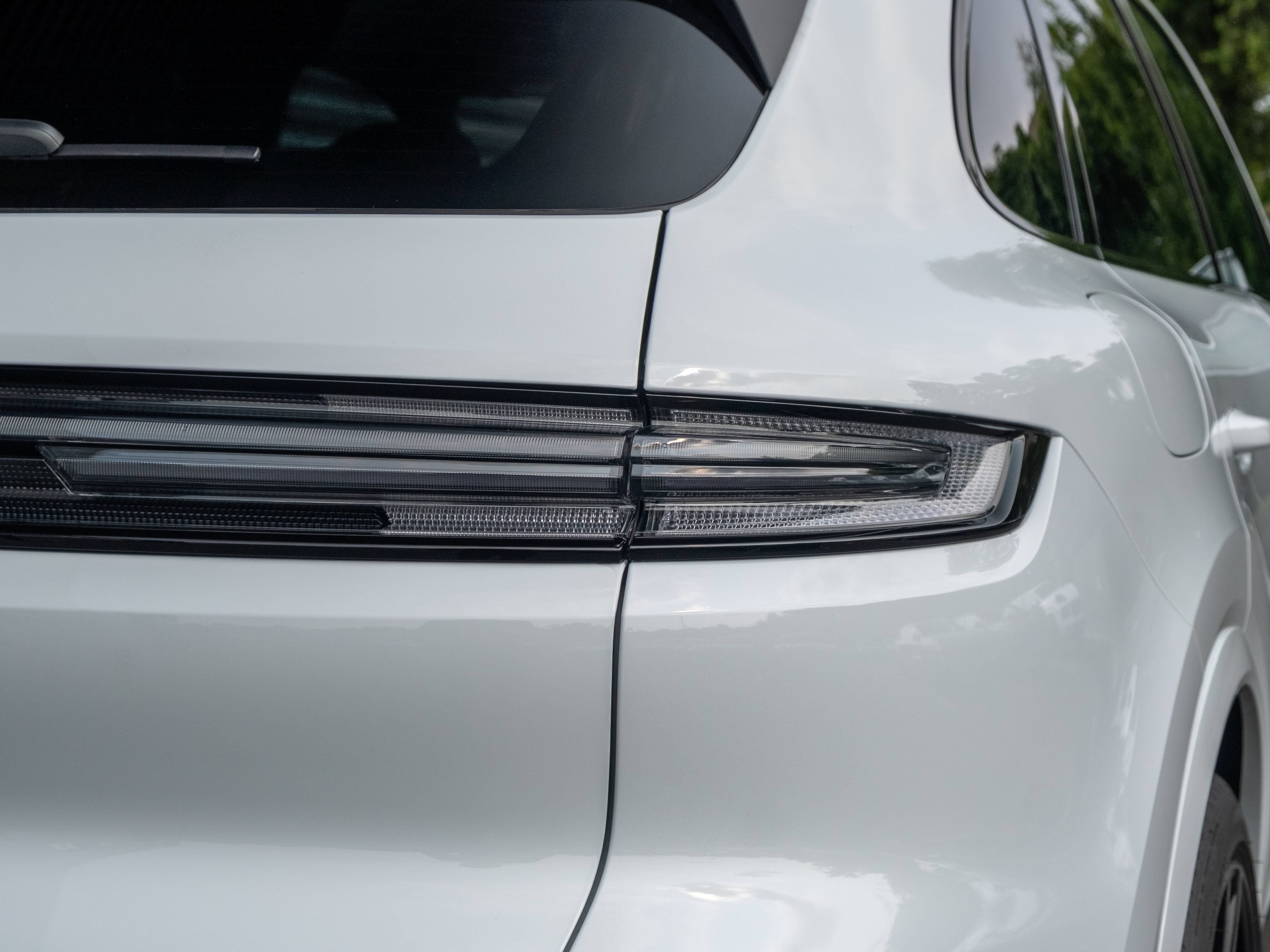 New 2026 Porsche Cayenne S AWD/4WD image 21