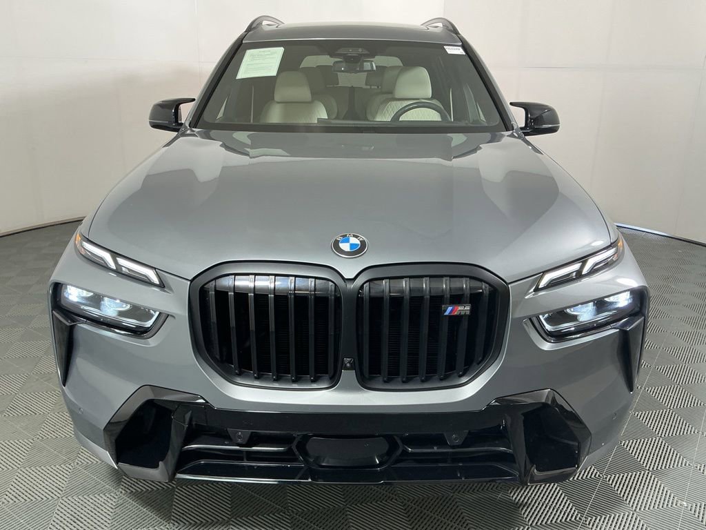 Certified 2024 BMW X7 M60i w/ Executive Package image 3
