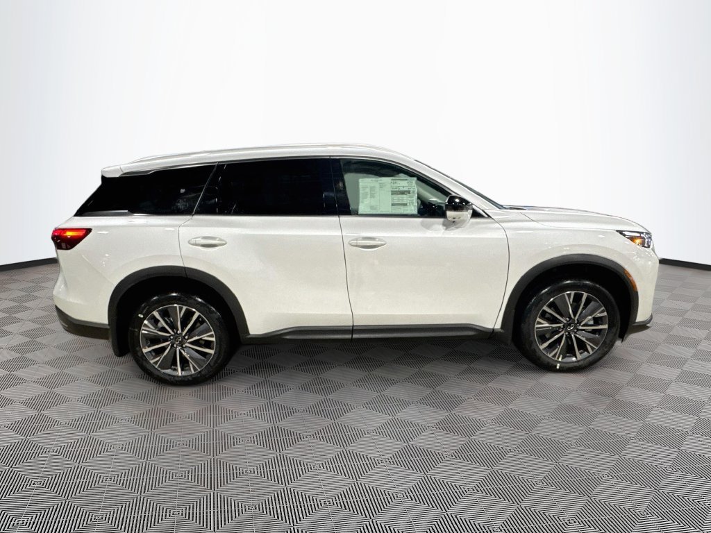 New 2027 INFINITI QX60 Luxe w/ Cargo Package FWD image 4