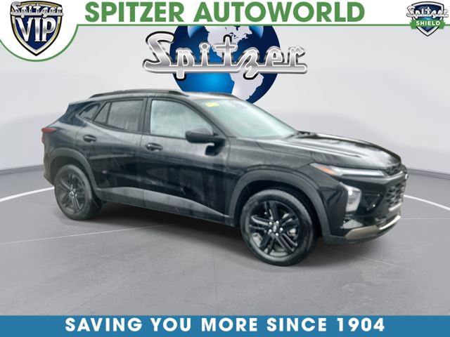 Used 2024 Chevrolet Trax ACTIV w/ Driver Confidence Package image 1