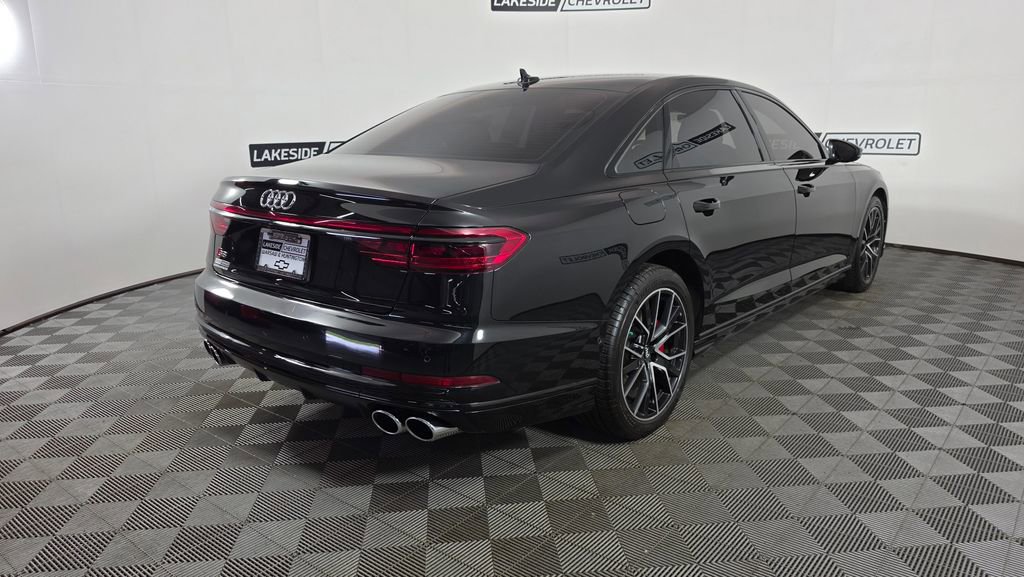 Used 2020 Audi S8 L w/ S8 Executive Package AWD/4WD image 6