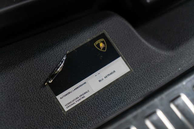 Used 2019 Lamborghini Urus image 38