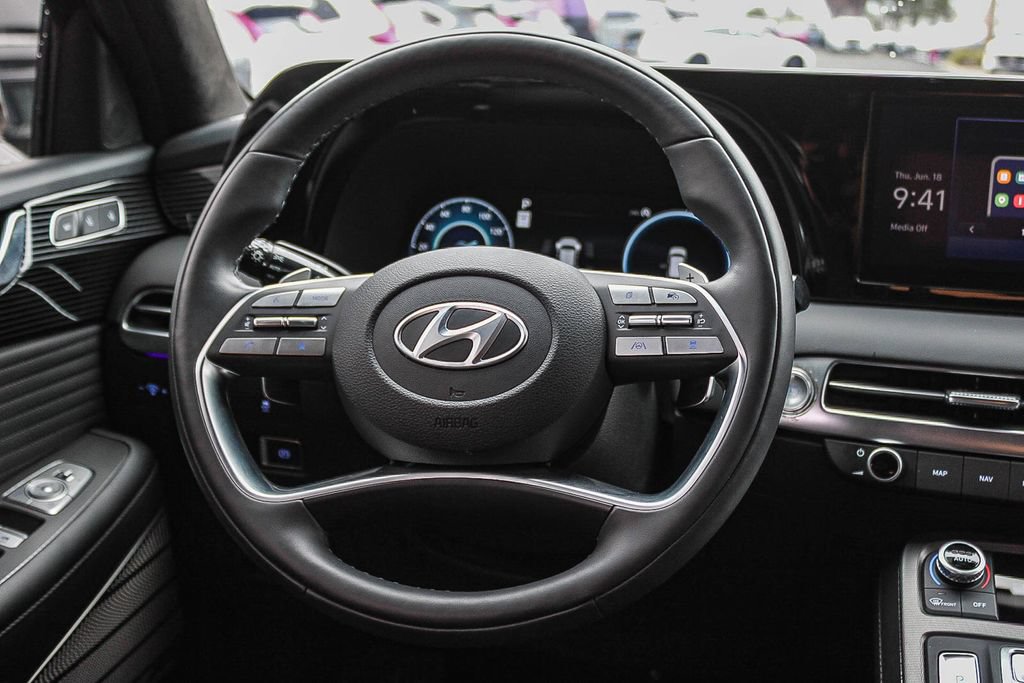 Used 2025 Hyundai Palisade Calligraphy AWD/4WD image 15