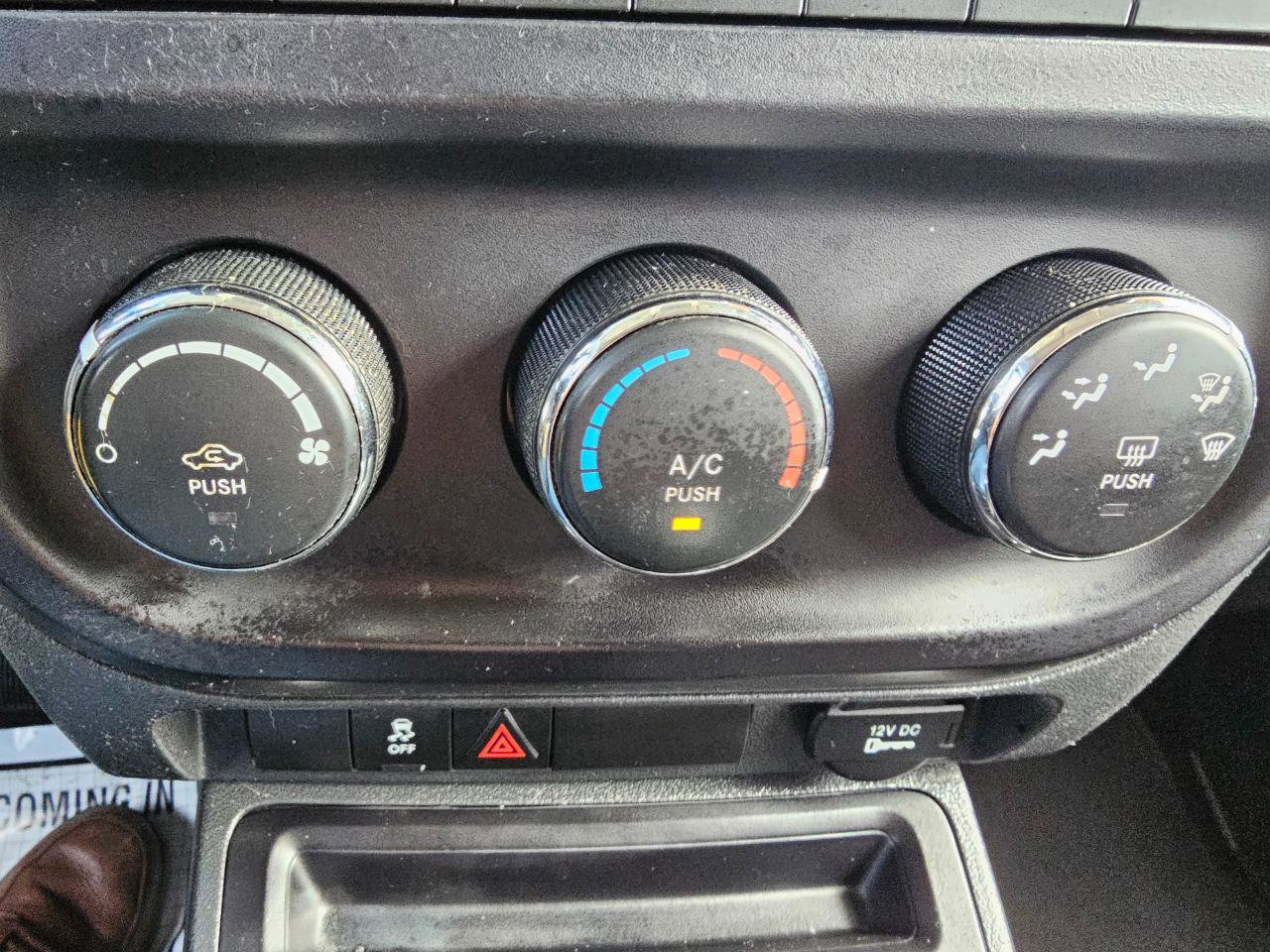 Used 2016 Jeep Patriot Sport w/ Power Value Group FWD image 38