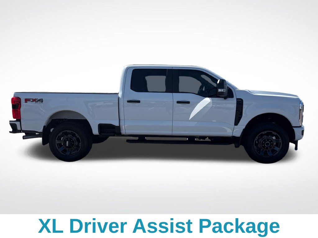 Used 2024 Ford F250 XL w/ STX Appearance Package AWD/4WD image 7