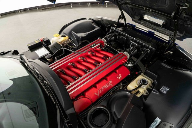 Used 1996 Dodge Viper GTS RWD image 34
