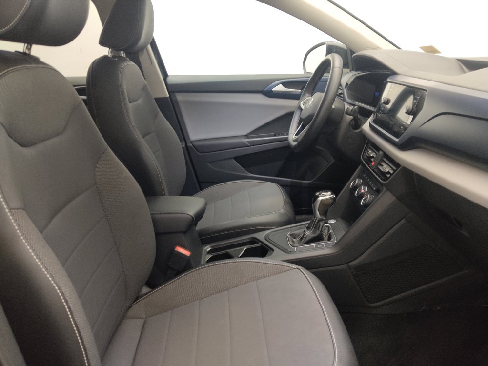 Used 2022 Volkswagen Taos SE FWD image 21