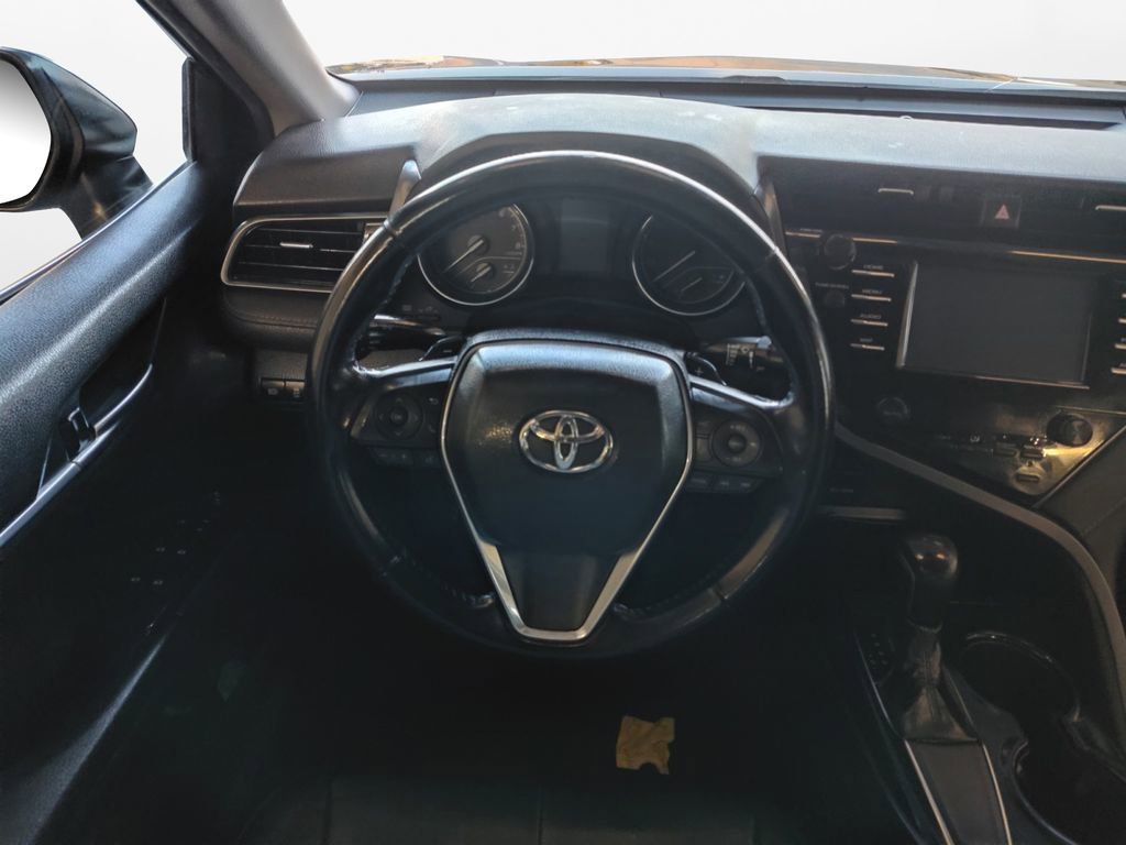 Used 2019 Toyota Camry SE image 19