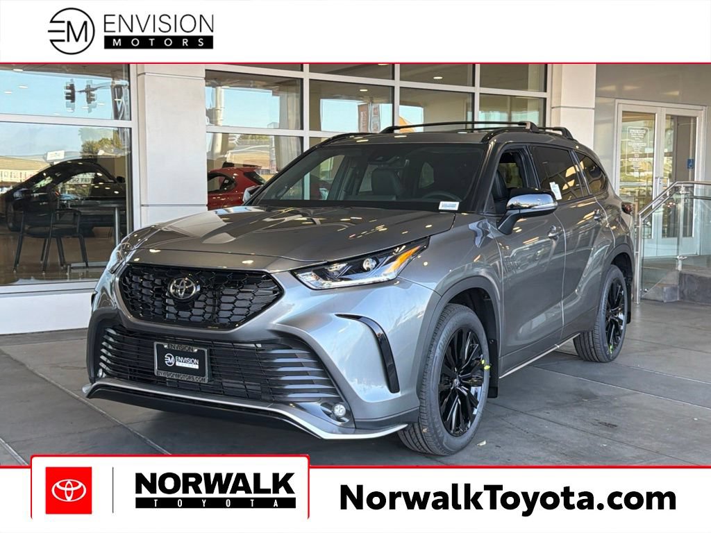 New 2026 Toyota Highlander XSE