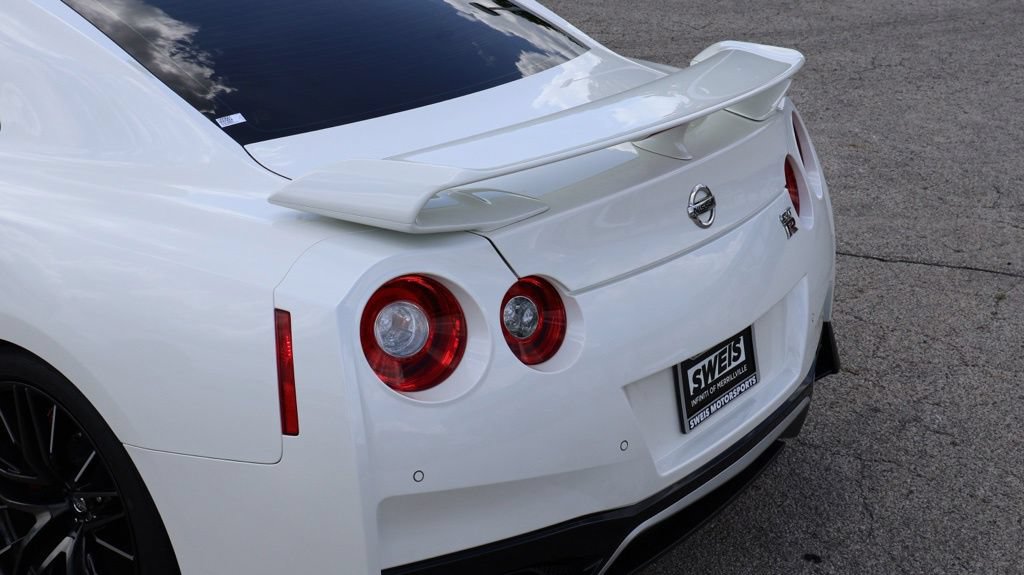 Used 2021 Nissan GT-R Premium AWD/4WD image 53