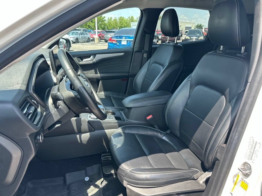 Used 2023 Ford Escape Platinum AWD/4WD image 15