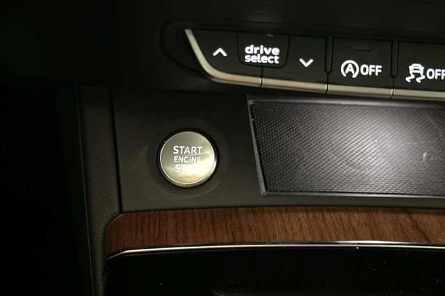 Used 2023 Audi Q5 2.0T Premium w/ Convenience Package image 27