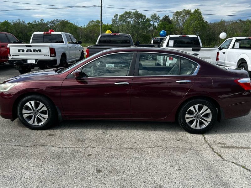 Used 2015 Honda Accord LX image 2