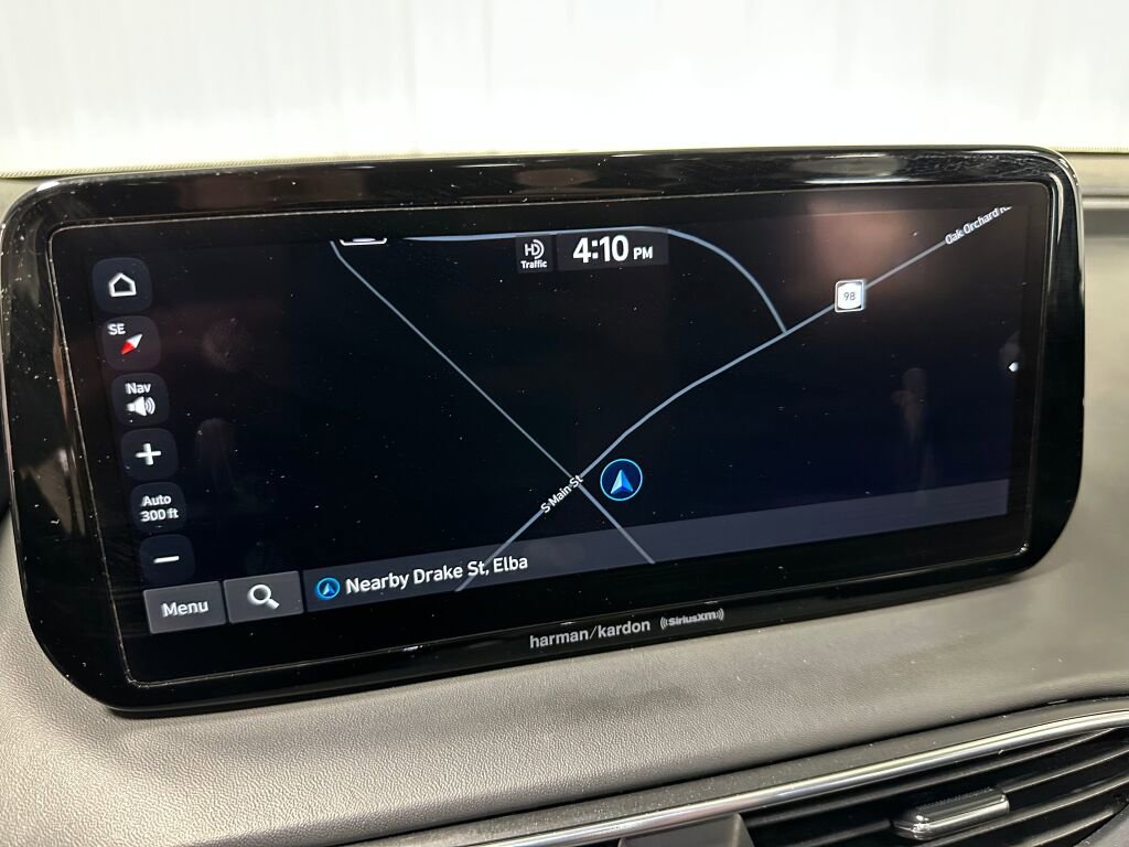 Used 2023 Hyundai Santa Fe Limited AWD/4WD image 14