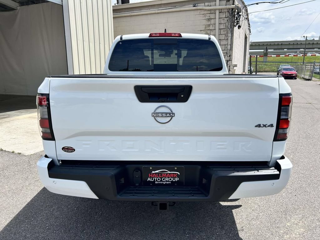 New 2026 Nissan Frontier SV w/ SV Convenience Package AWD/4WD image 3