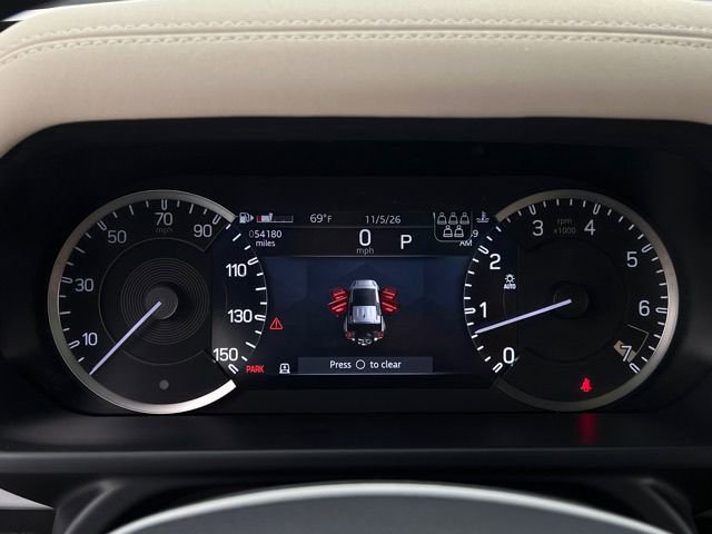 Used 2023 Land Rover Defender 110 SE AWD/4WD image 19
