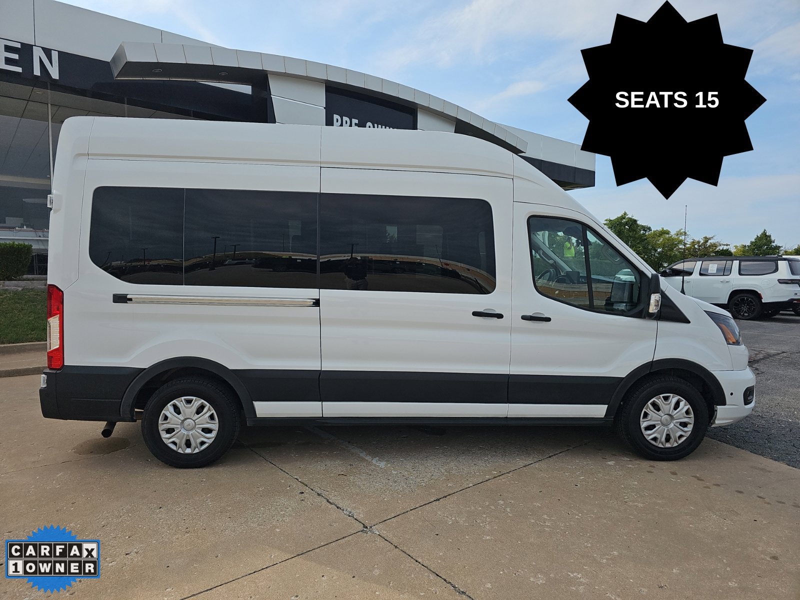 Used 2025 Ford Transit 350 XLT RWD image 2