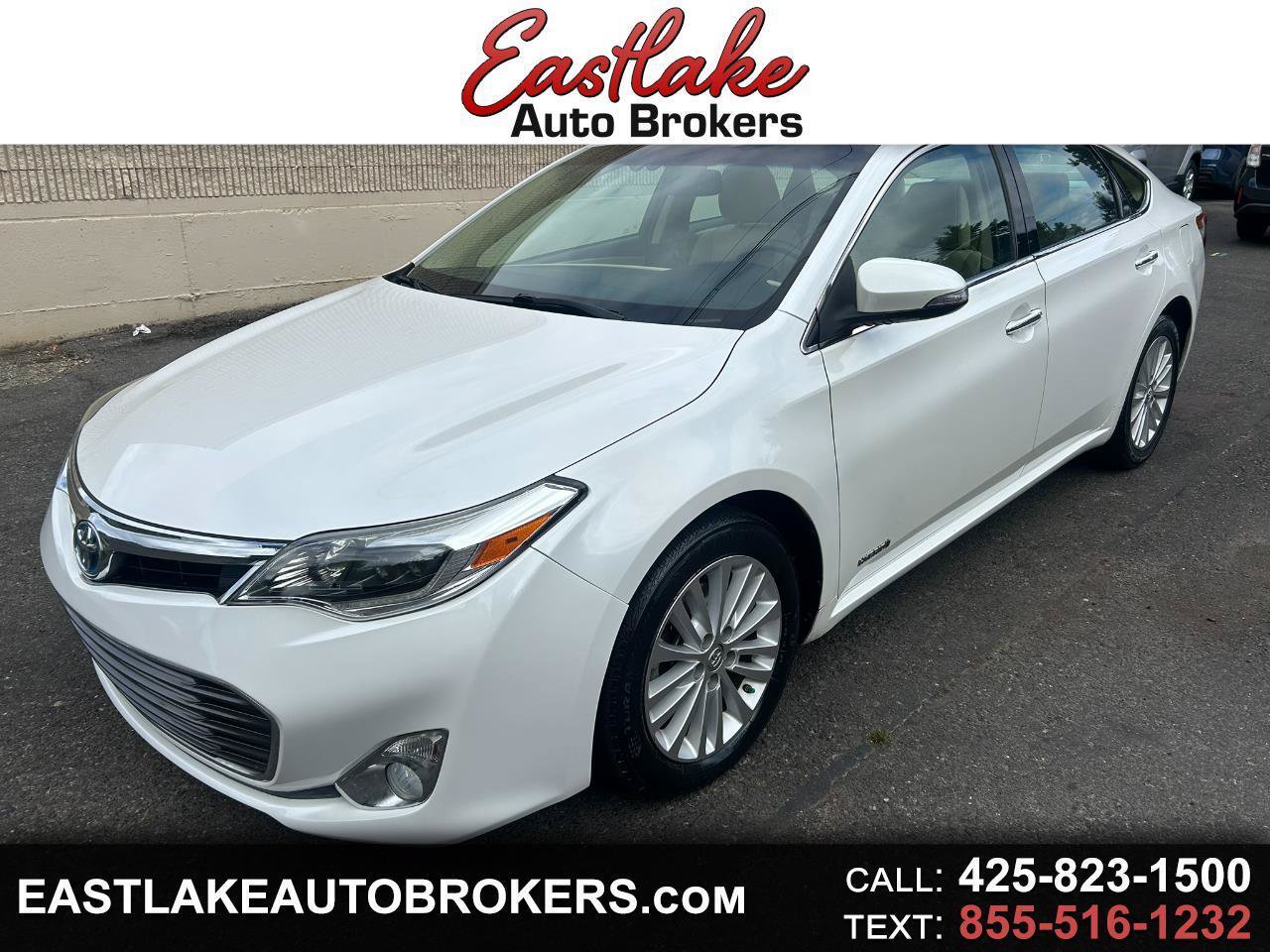 Used 2014 Toyota Avalon Limited FWD image 1