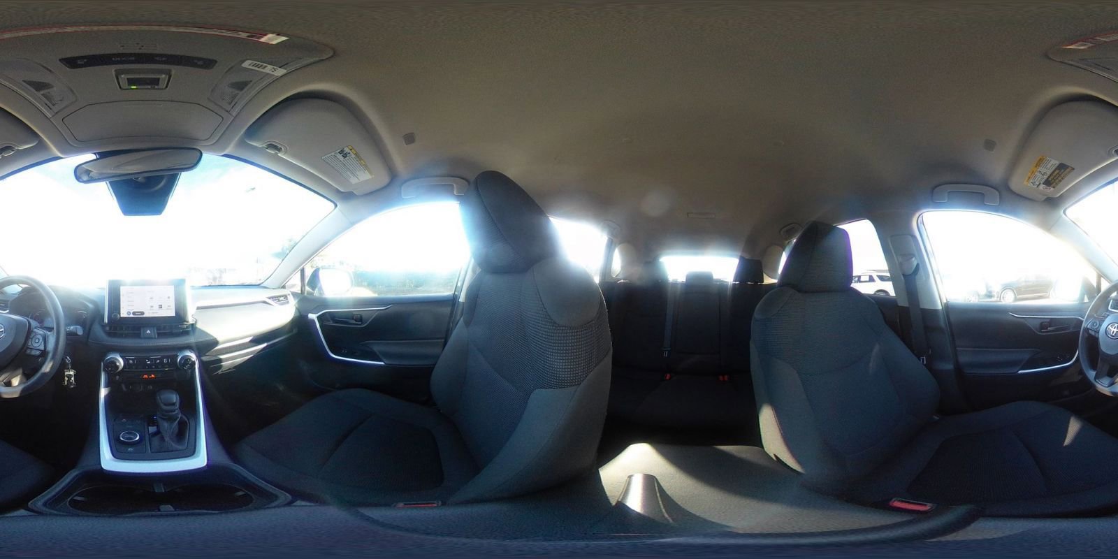 Used 2025 Toyota RAV4 LE image 40