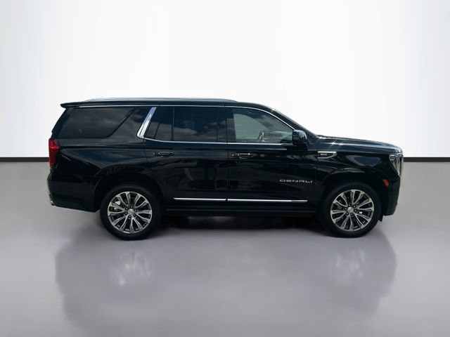 Used 2021 GMC Yukon Denali w/ Denali Premium Package AWD/4WD image 5