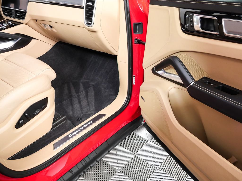Certified 2023 Porsche Cayenne Turbo w/ Assistance Package image 27