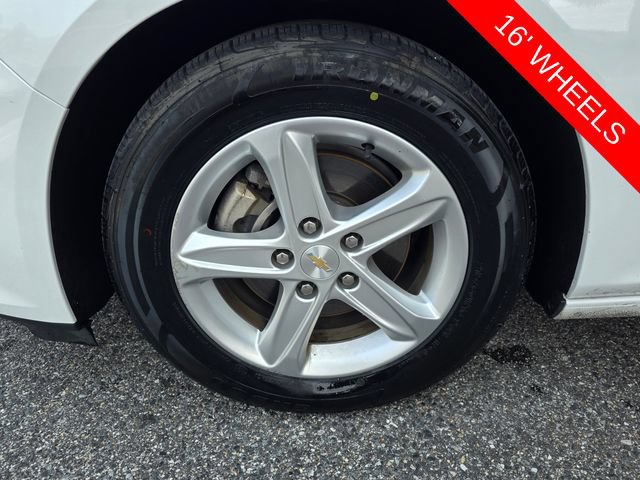 Used 2024 Chevrolet Malibu LT FWD image 28
