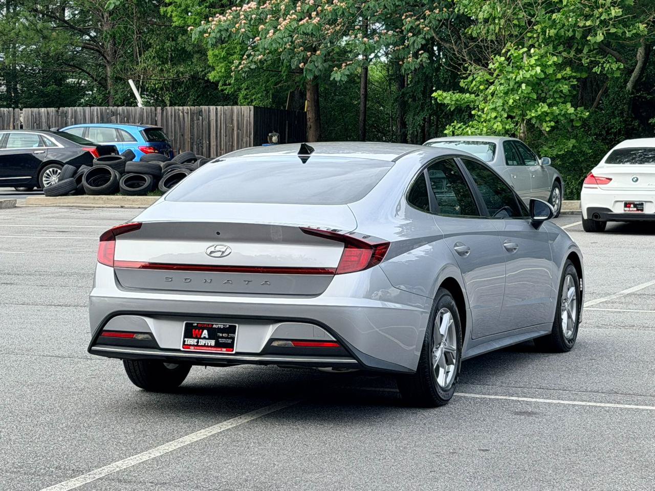 Used 2023 Hyundai Sonata SE FWD image 4