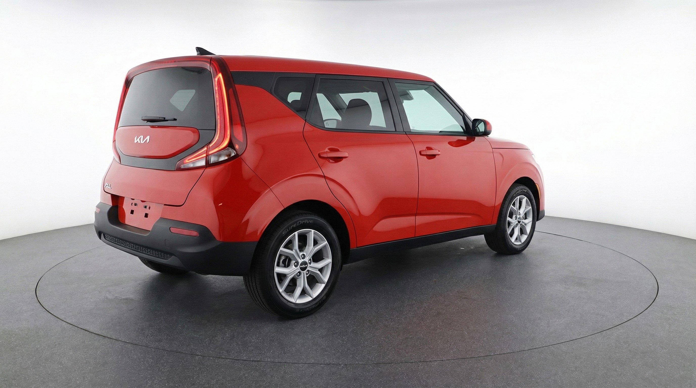 Used 2025 Kia Soul LX w/ LX Technology Package image 9