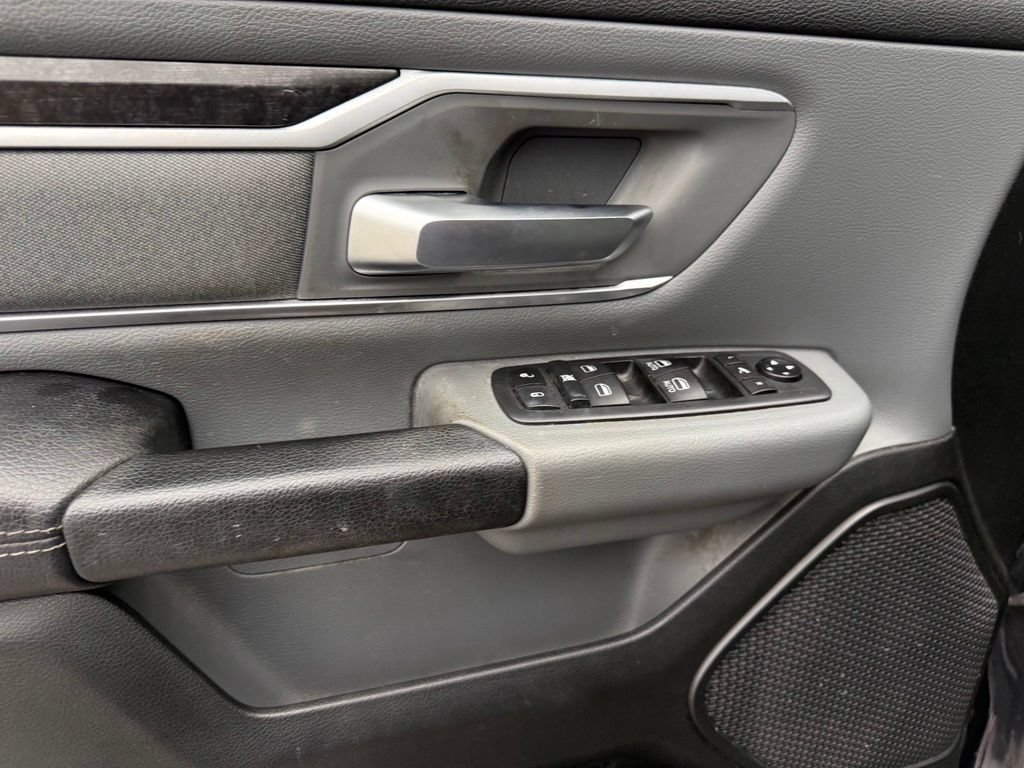 Used 2021 RAM 1500 Big Horn RWD image 5