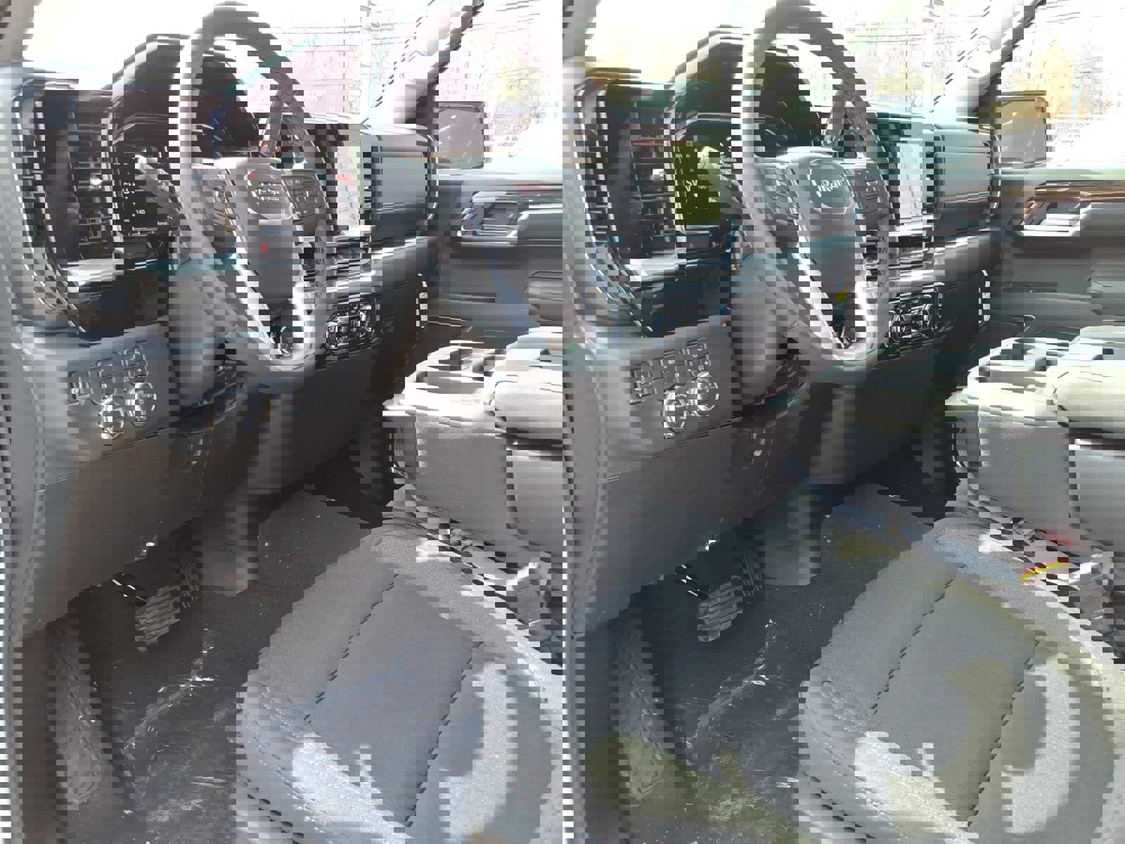 New 2026 GMC Sierra 1500 Elevation image 12