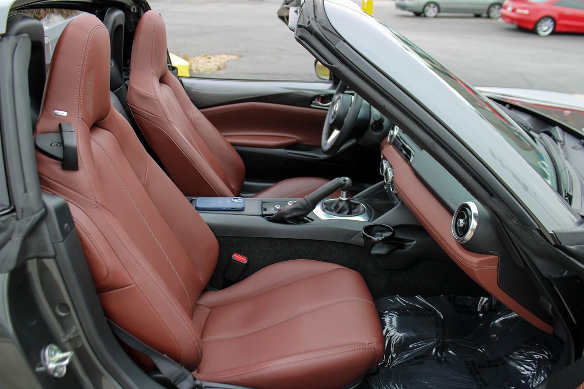 Used 2019 MAZDA MX-5 Miata RF Grand Touring RWD image 20