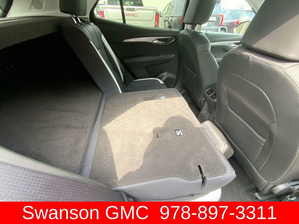 Certified 2025 Buick Envision Sport Touring image 32