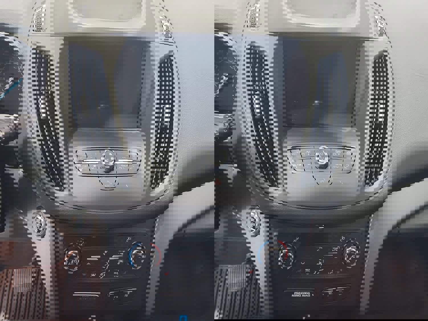 Used 2019 Ford Escape SE image 24