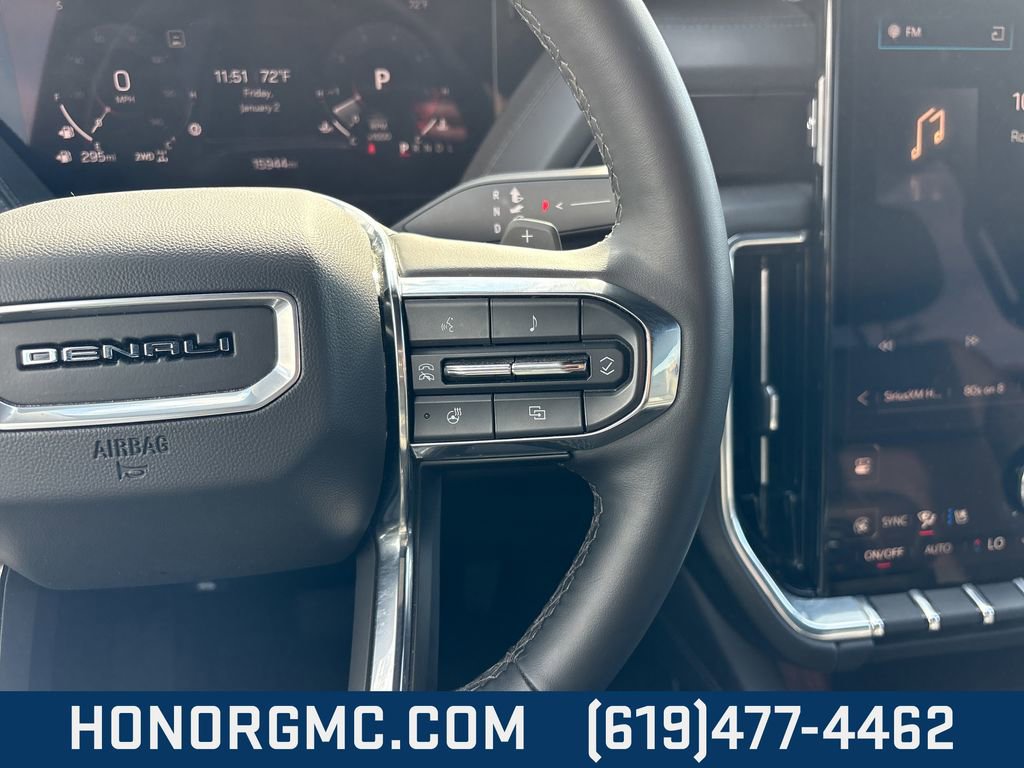 Used 2025 GMC Yukon Denali image 31