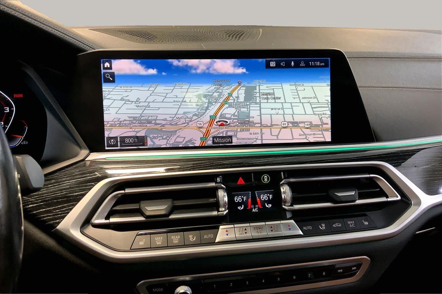 Used 2022 BMW X7 M50i AWD/4WD image 5